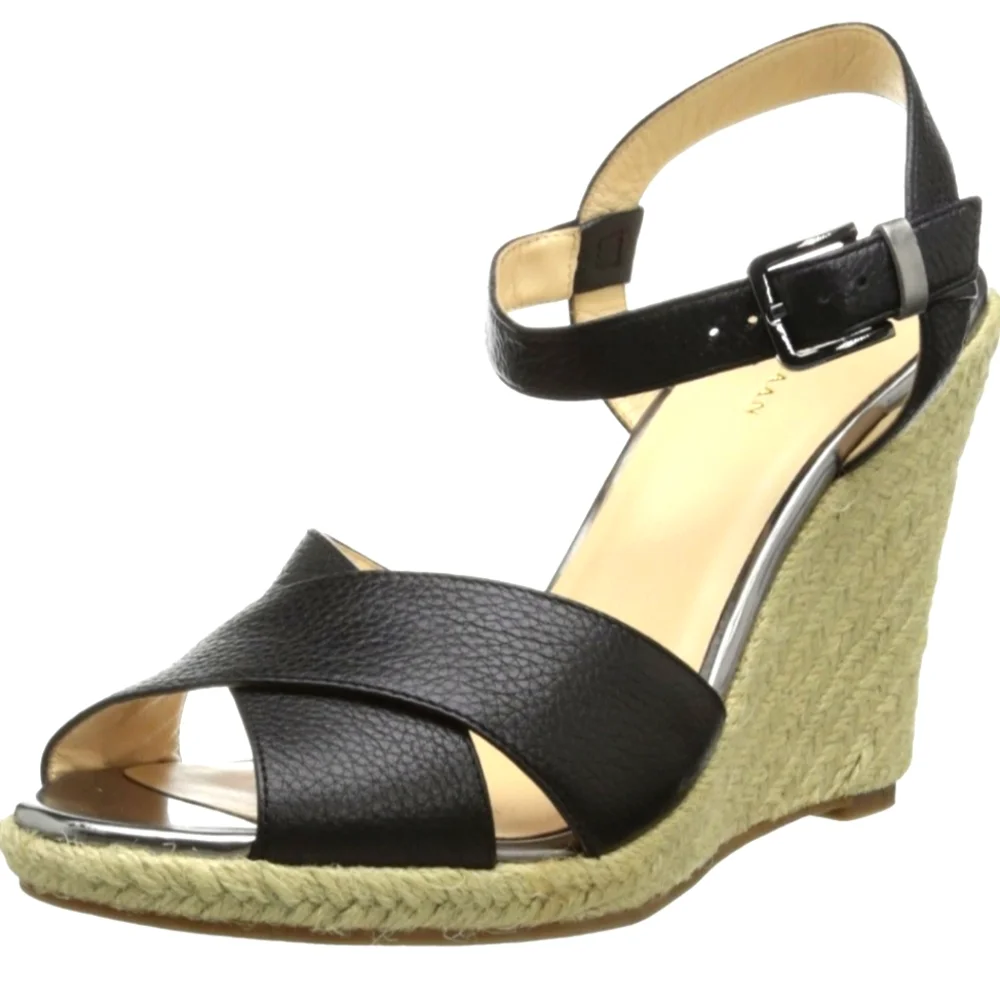 LIKE NEW! COLE HAAN Hart Wedge Sandal Black Pebbled Leather Jute Rope 8 1/2B